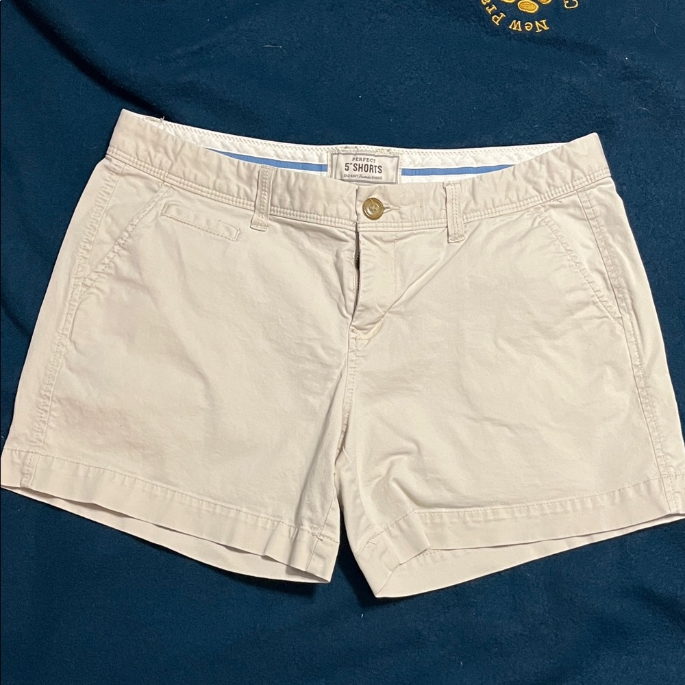 Old Navy Tan Chino Bermuda Shorts